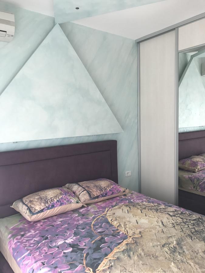 Seaview 23 *